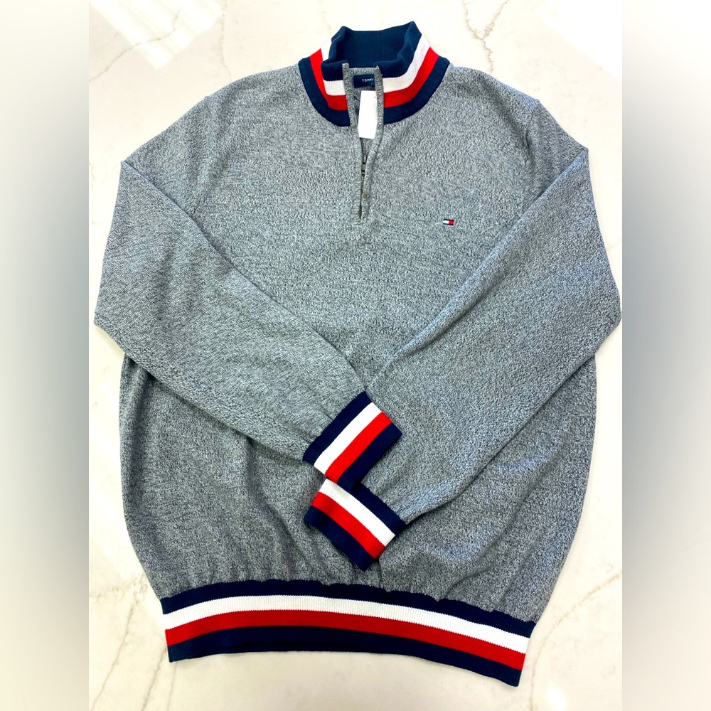 Mens Tommy Hilfiger cotton, gray, zip front, size XL